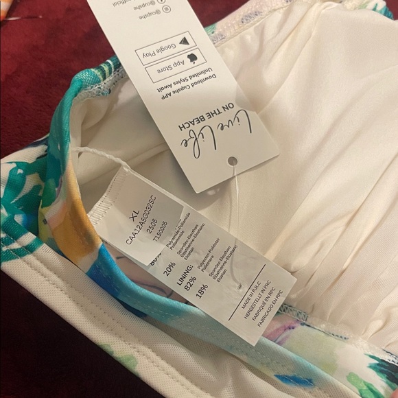 Cupshe Multicolor Tropical Bikini Set - Picture 10 of 11